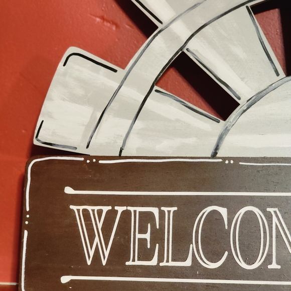 Handpainted Windmill WELCOME with lucky horseshoe wood sign - Picture 2 of 2